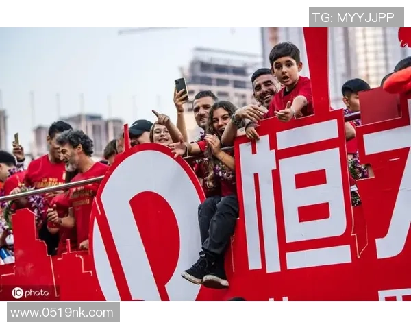 传销集团足球背后的真相与隐患揭示了行业潜规则与社会影响