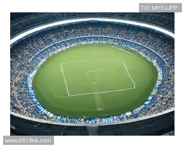 足球kd带你领略世界足球精彩瞬间与战术解析，尽享赛事激情与球迷文化的深度探讨