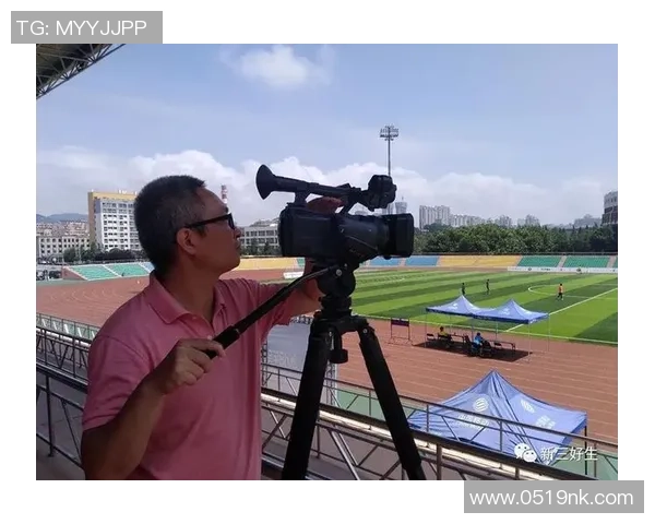 足球围板的设计与应用探索助力青少年足球发展与场地优化