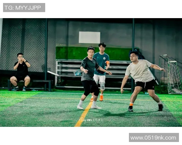 飞盘战术解析：杭州飞盘队如何构建高效节奏体系与团队协作